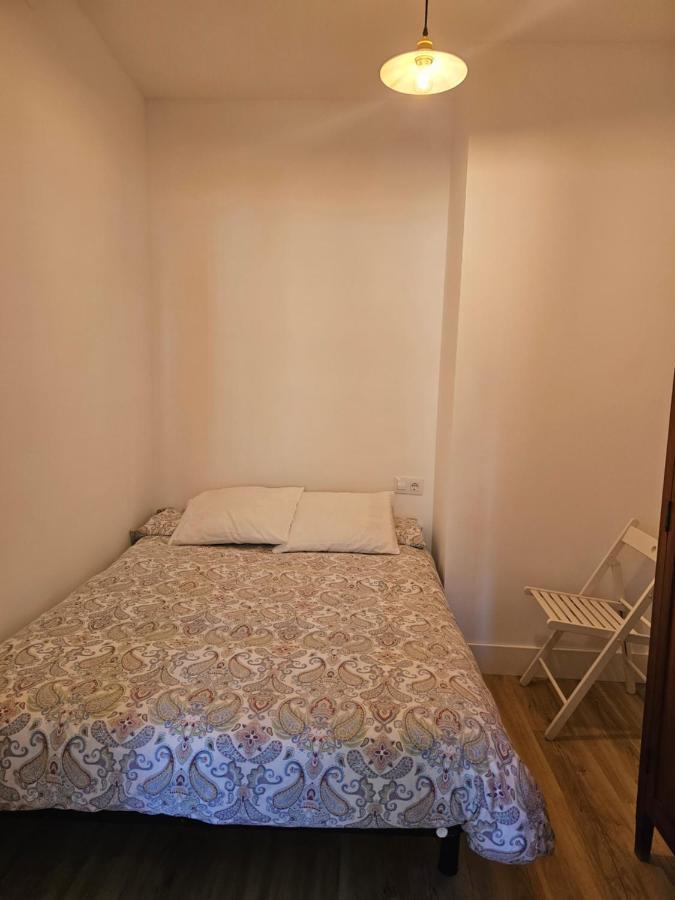 Apartamentos En El Centro - Plaza De Amboage - Wifi แฟร์โรล ภายนอก รูปภาพ