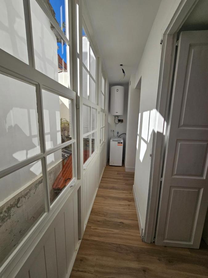 Apartamentos En El Centro - Plaza De Amboage - Wifi แฟร์โรล ภายนอก รูปภาพ