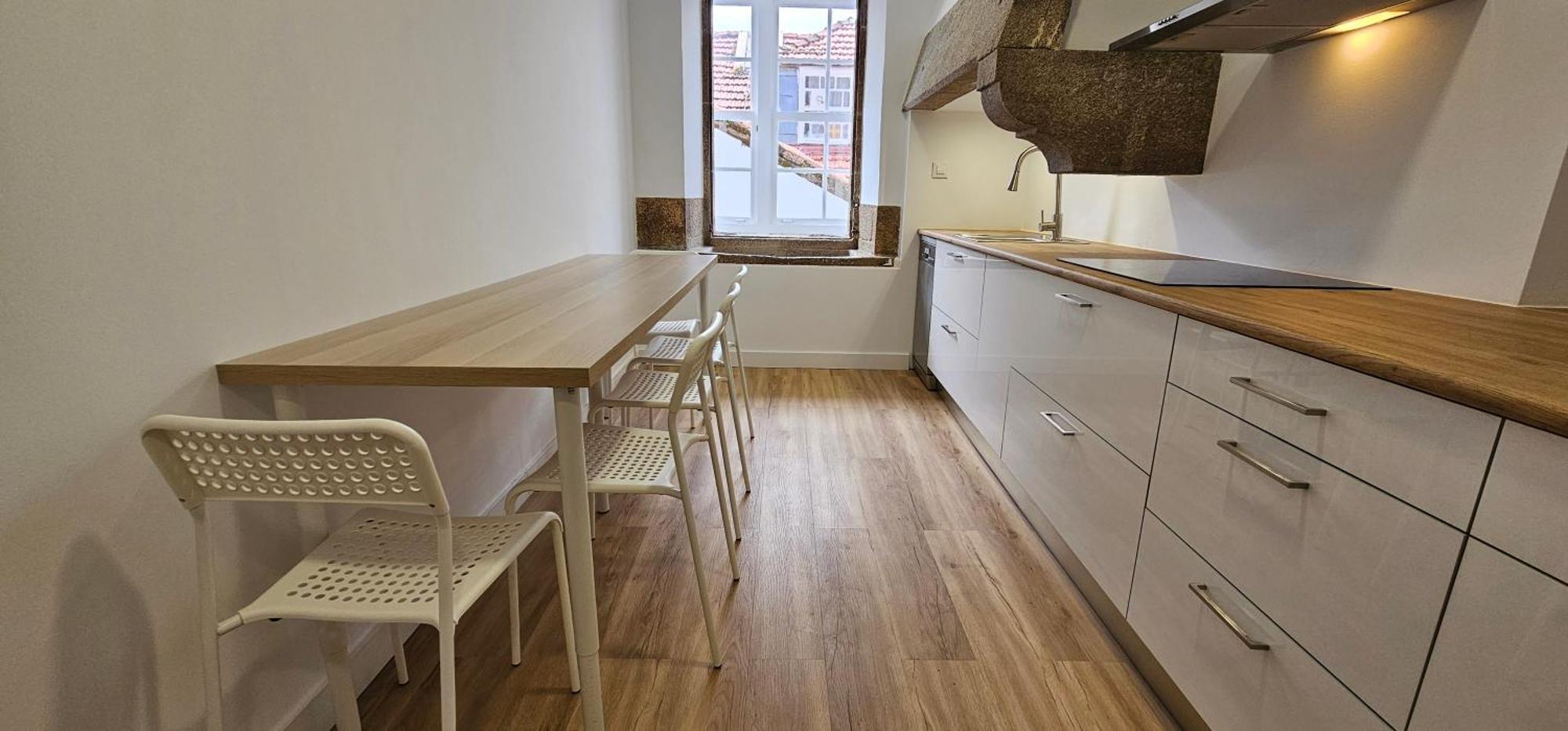 Apartamentos En El Centro - Plaza De Amboage - Wifi แฟร์โรล ภายนอก รูปภาพ
