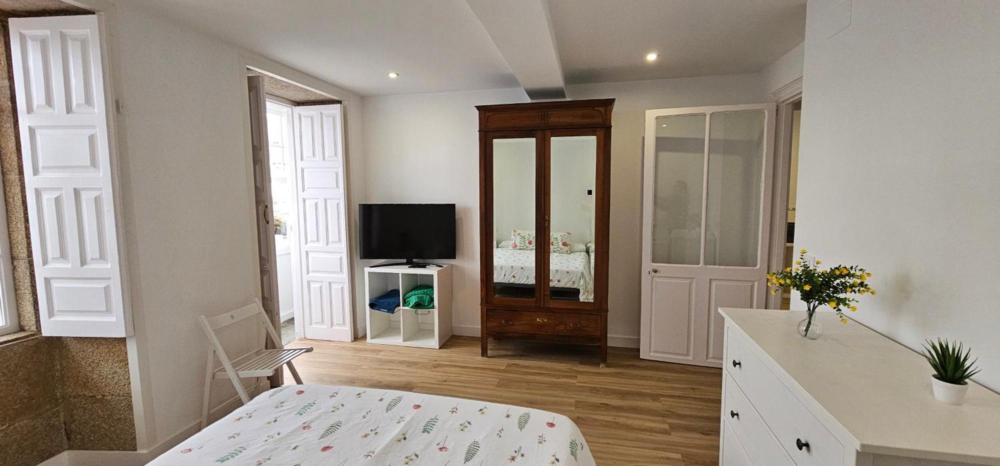 Apartamentos En El Centro - Plaza De Amboage - Wifi แฟร์โรล ภายนอก รูปภาพ