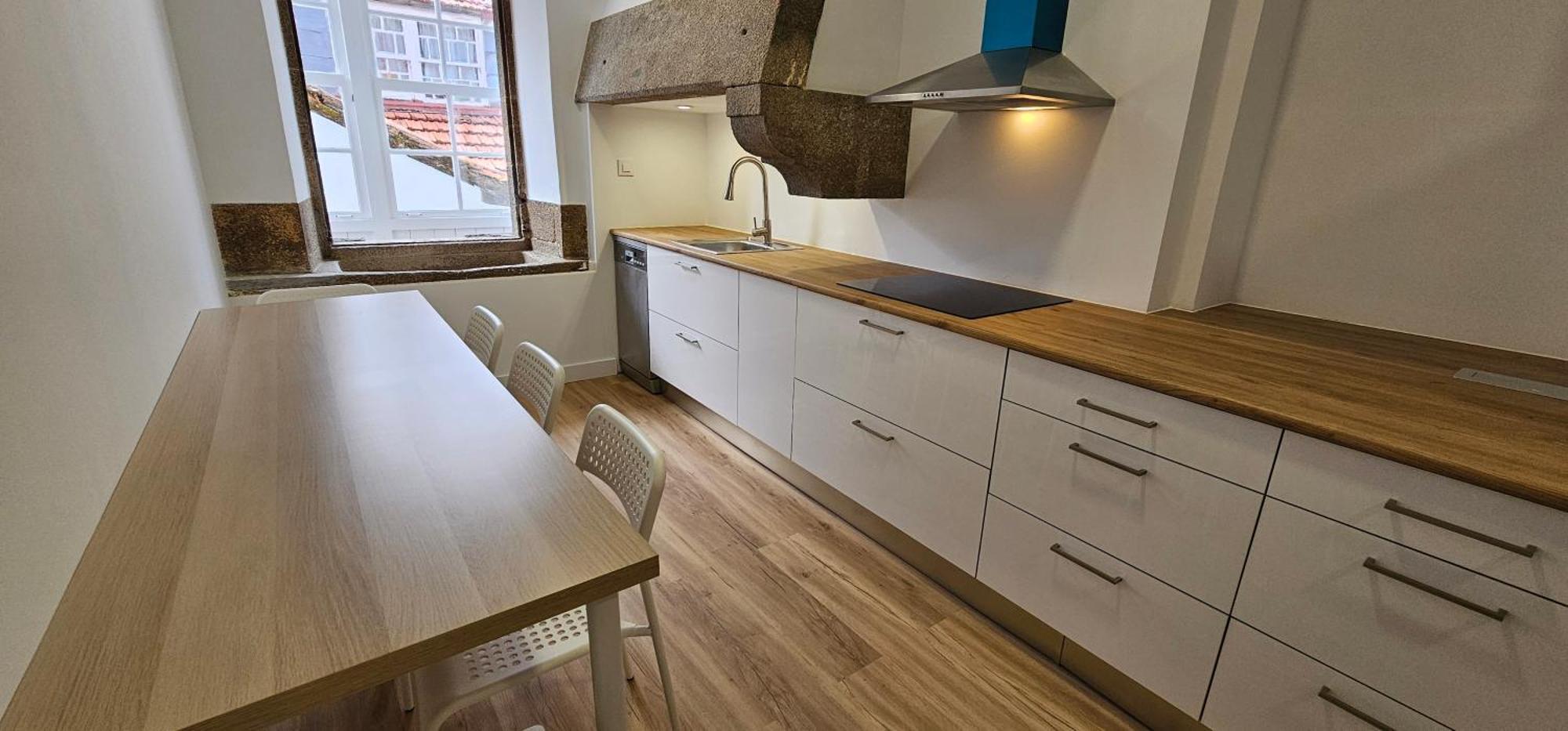 Apartamentos En El Centro - Plaza De Amboage - Wifi แฟร์โรล ภายนอก รูปภาพ