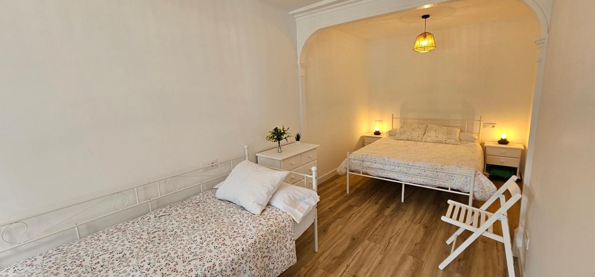 Apartamentos En El Centro - Plaza De Amboage - Wifi แฟร์โรล ภายนอก รูปภาพ